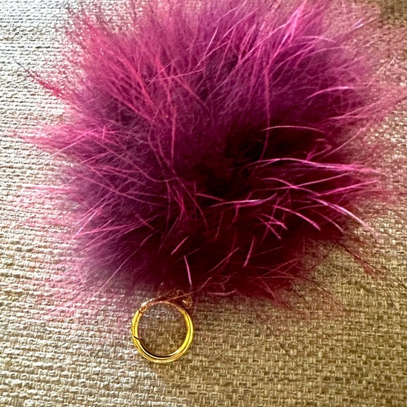 Michael Kors Merlot Fur Key Chain & MK BAG CHARM - Picture 3 of 3